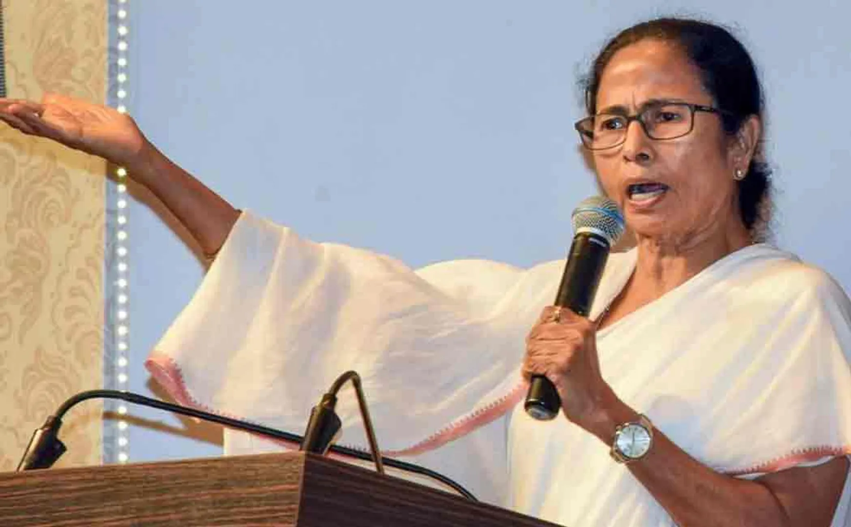 mamata banerjee about jnu incident