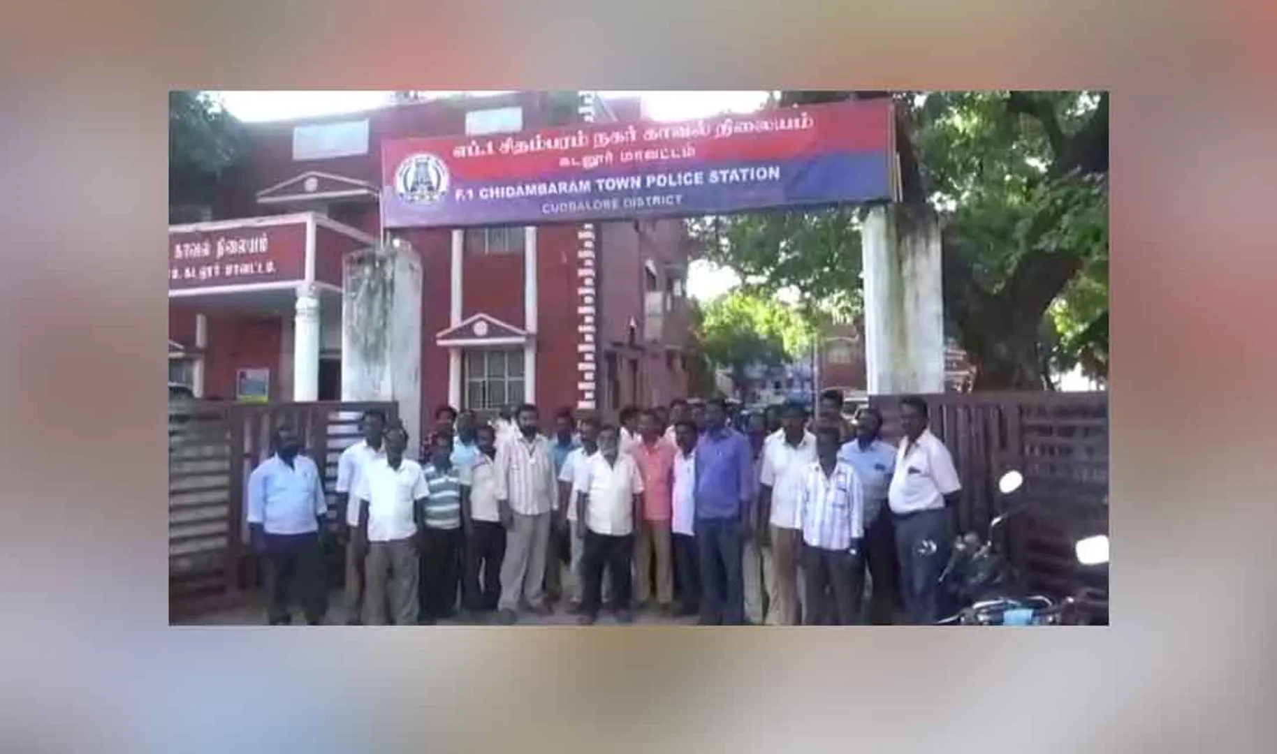 Electricity employees 