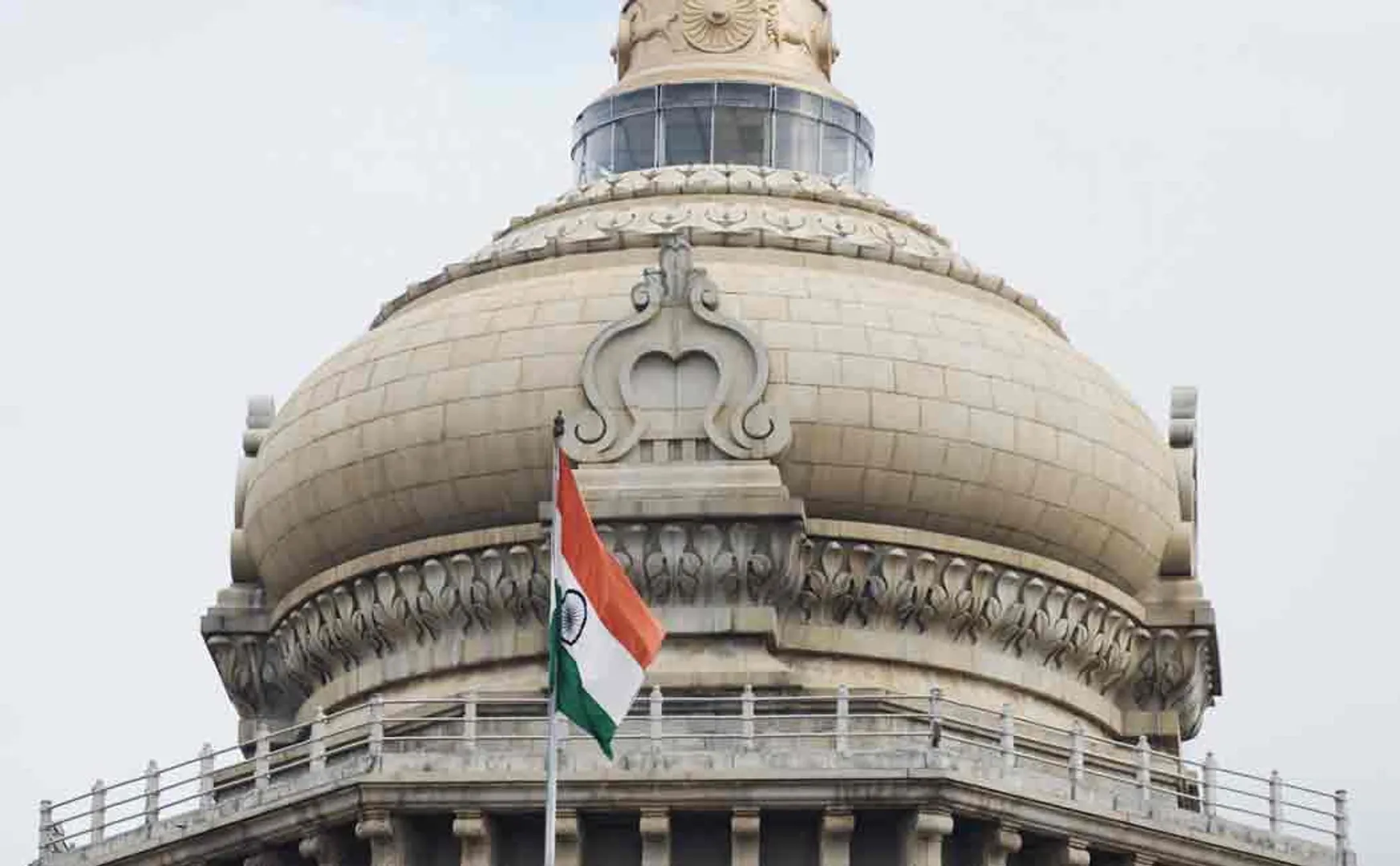 central government warns employees over bharat bandh