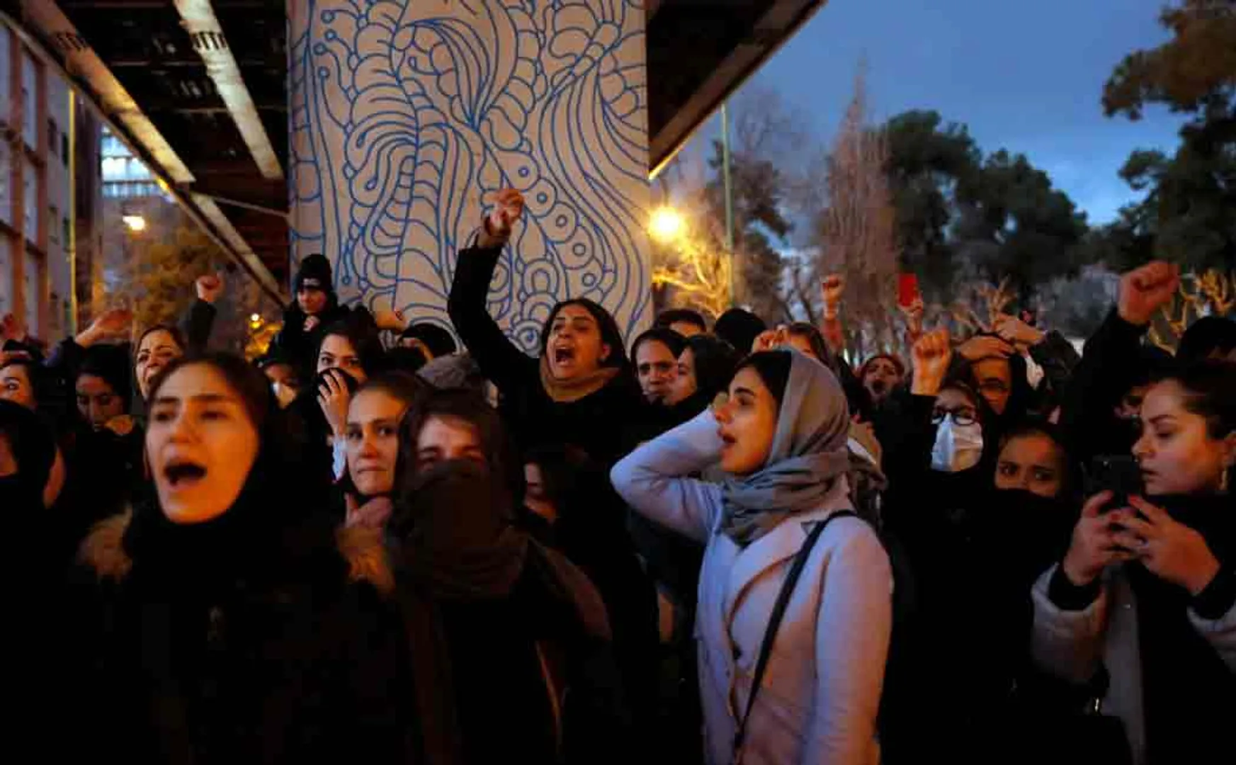 iran people at streets against their government