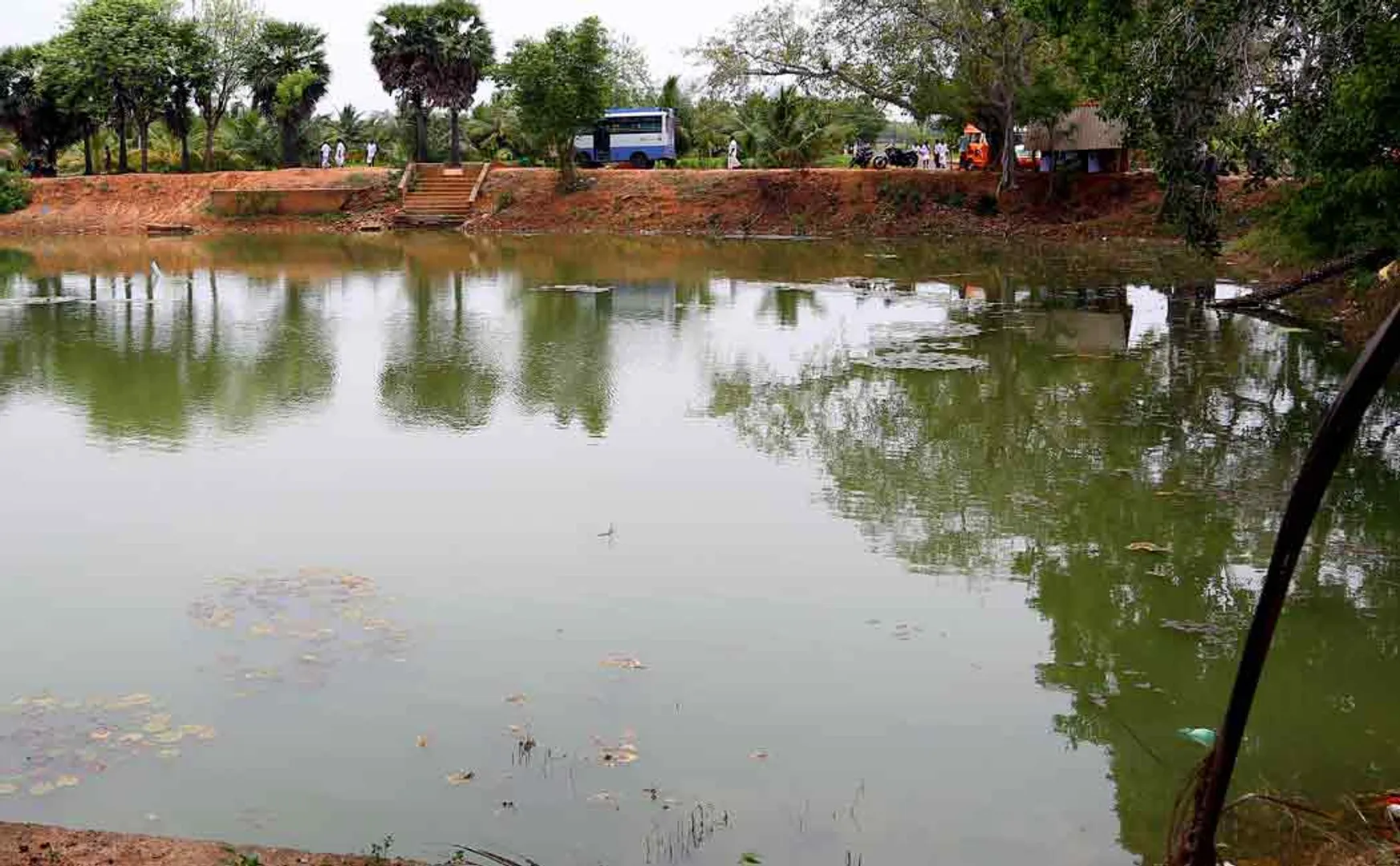 invasions in thiruthuraipoondi ponds