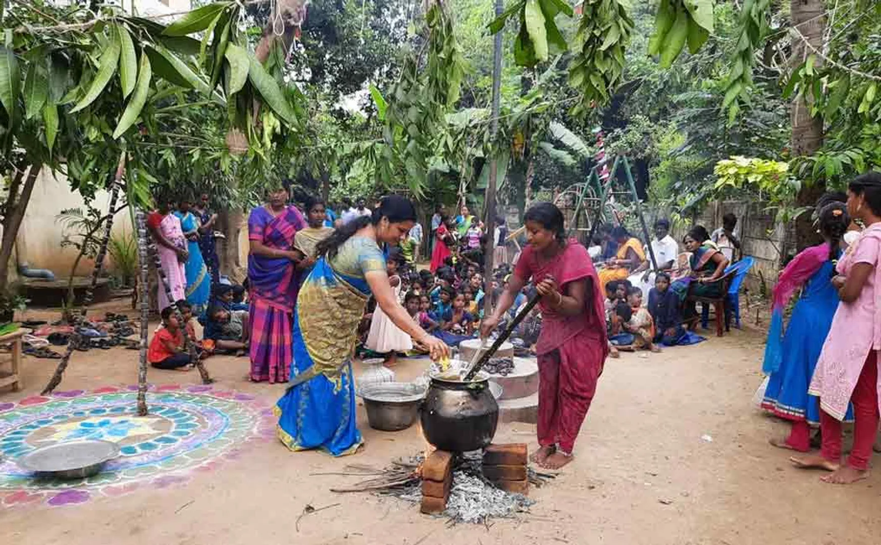 pongal celebrations by alumini in government school