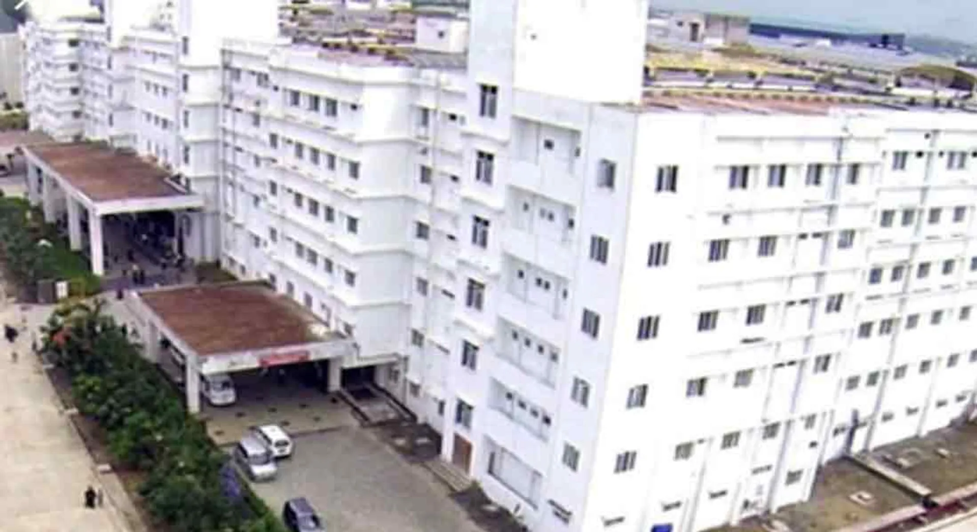 Vellammal Education Group Leader Captured; Income Tax Department Raid!