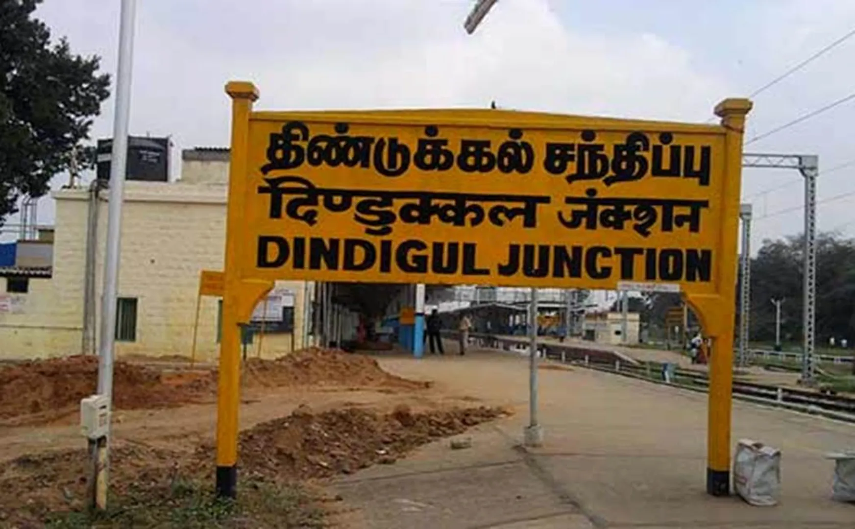 periyar statue issue 