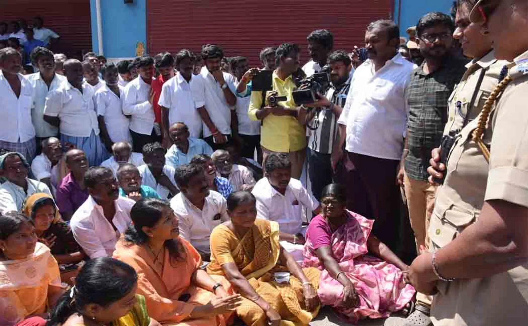 thoothukudi kovilpatti chairman election admk candidate win 