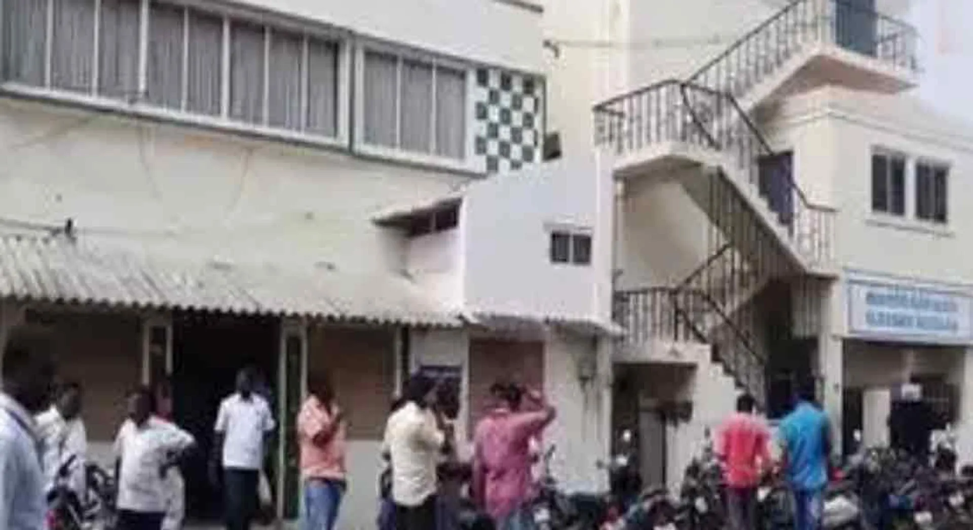 Senthil Balaji home sealed... !!