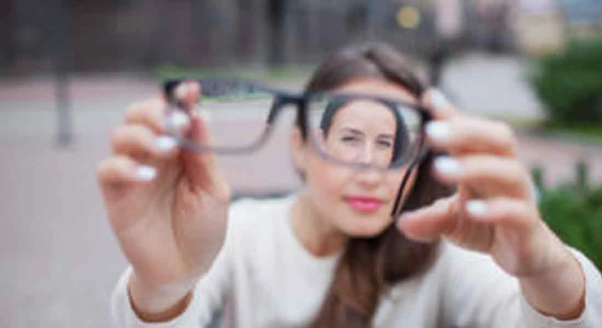 open the vision;Feel the world!