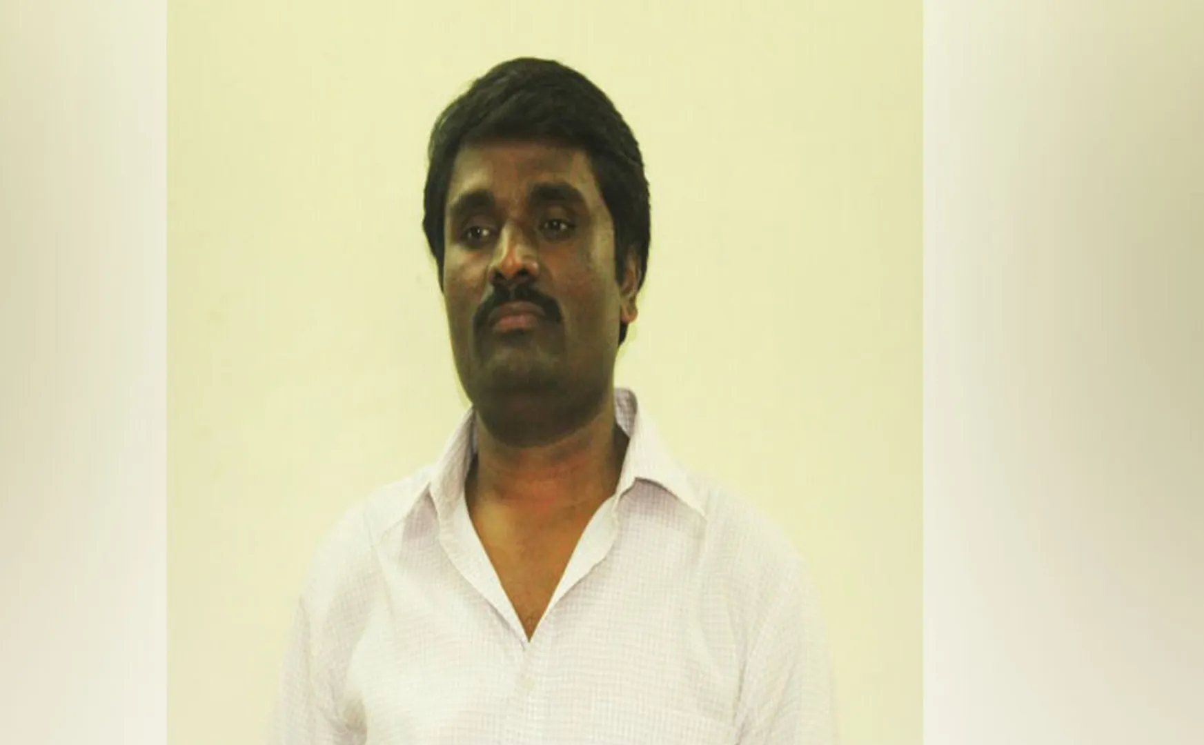 cinema financier and producer anbu chezhiyan home income tax raid  