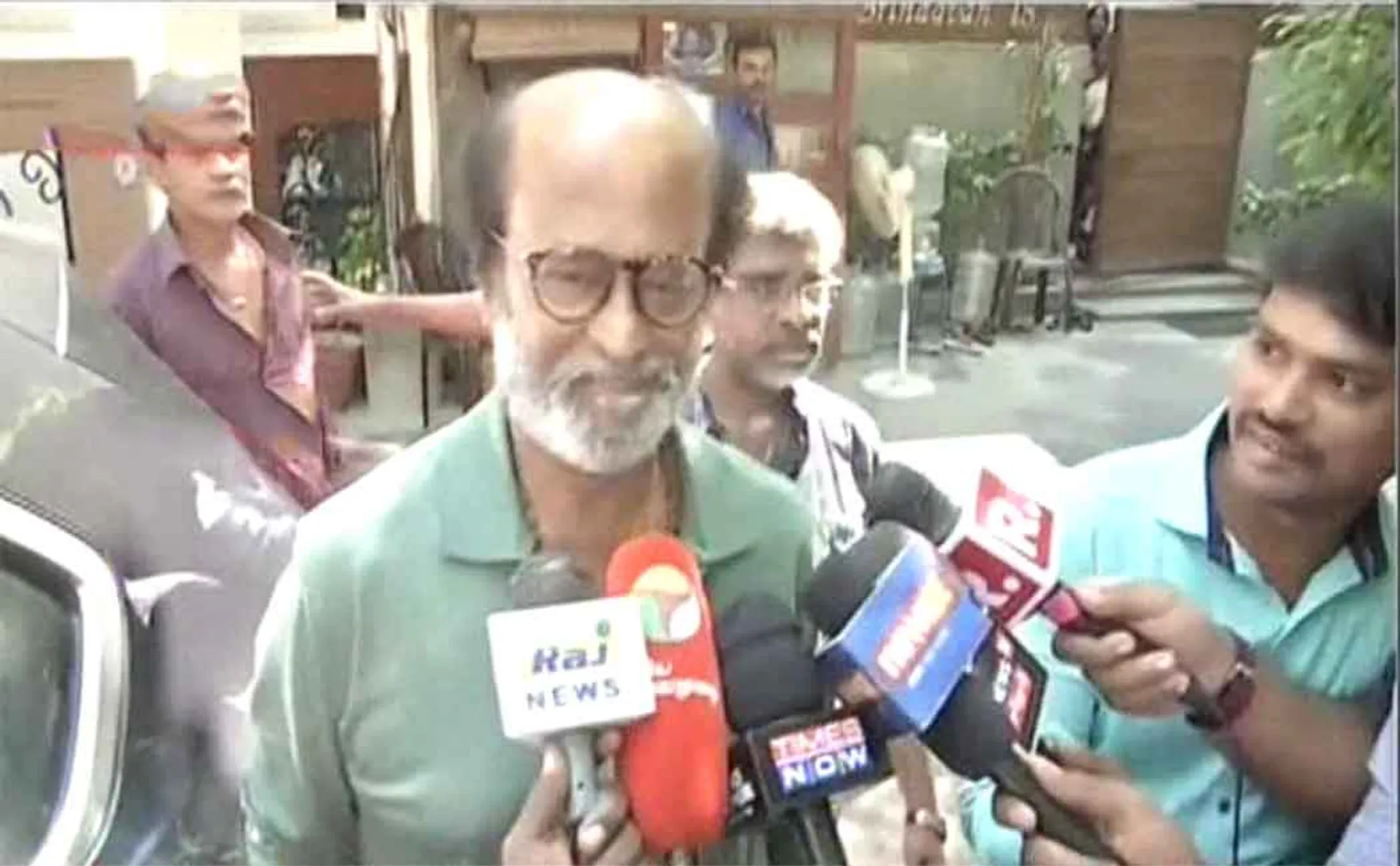 actor rajinikanth press meet in chennai 