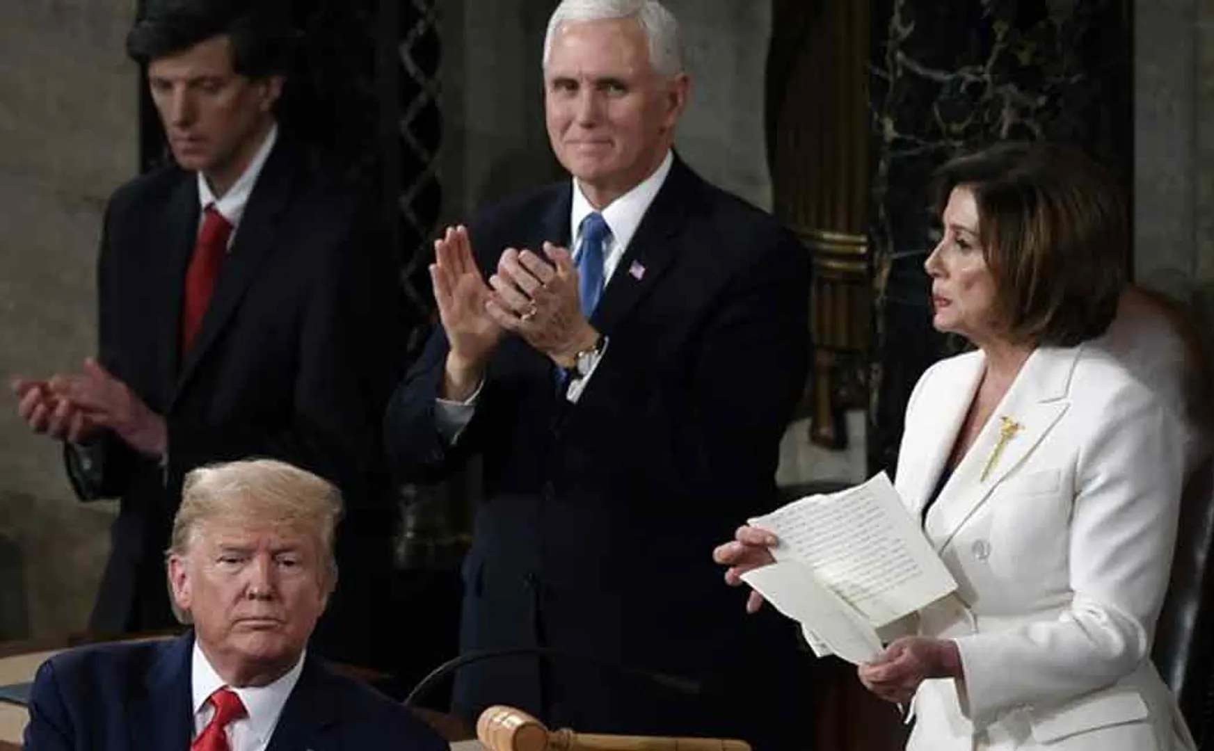 trump and nancy pelosis in parliament session