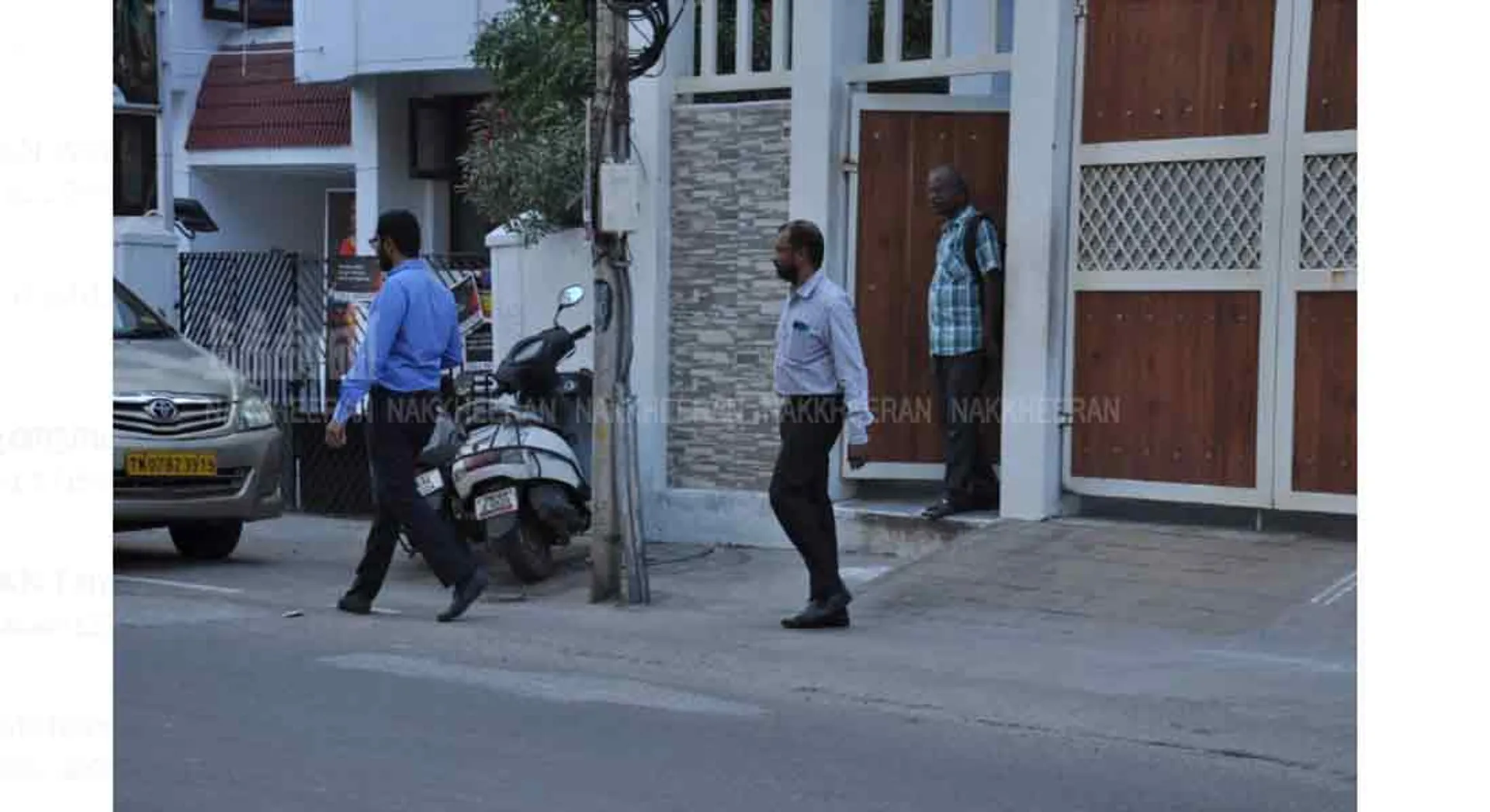 IT raid on AGS Group ... Rs 25 crore seized