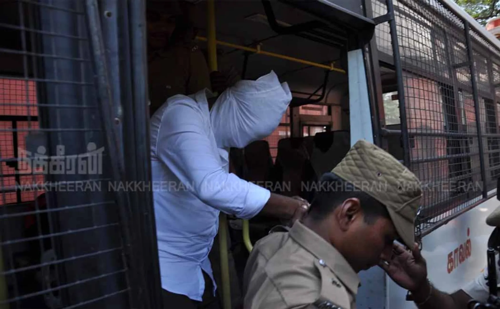 tnpsc group 2a, group 4 jayakumar 7days cbcid custody egmore court order 