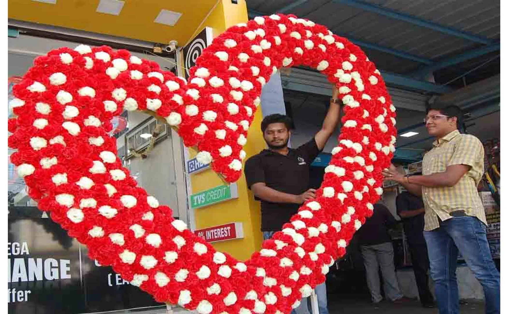 lovers day heart shap flower in erode one of the shop 
