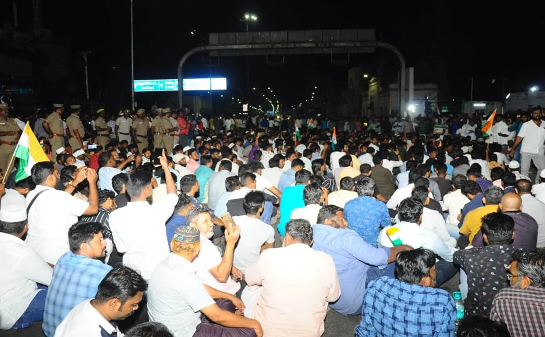 chennai vannarapet caa issue - police explanation 