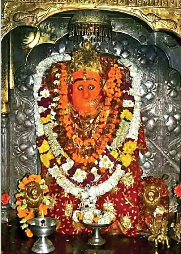 /idhalgal/om/kangara-chamundadevi-makesh-verma