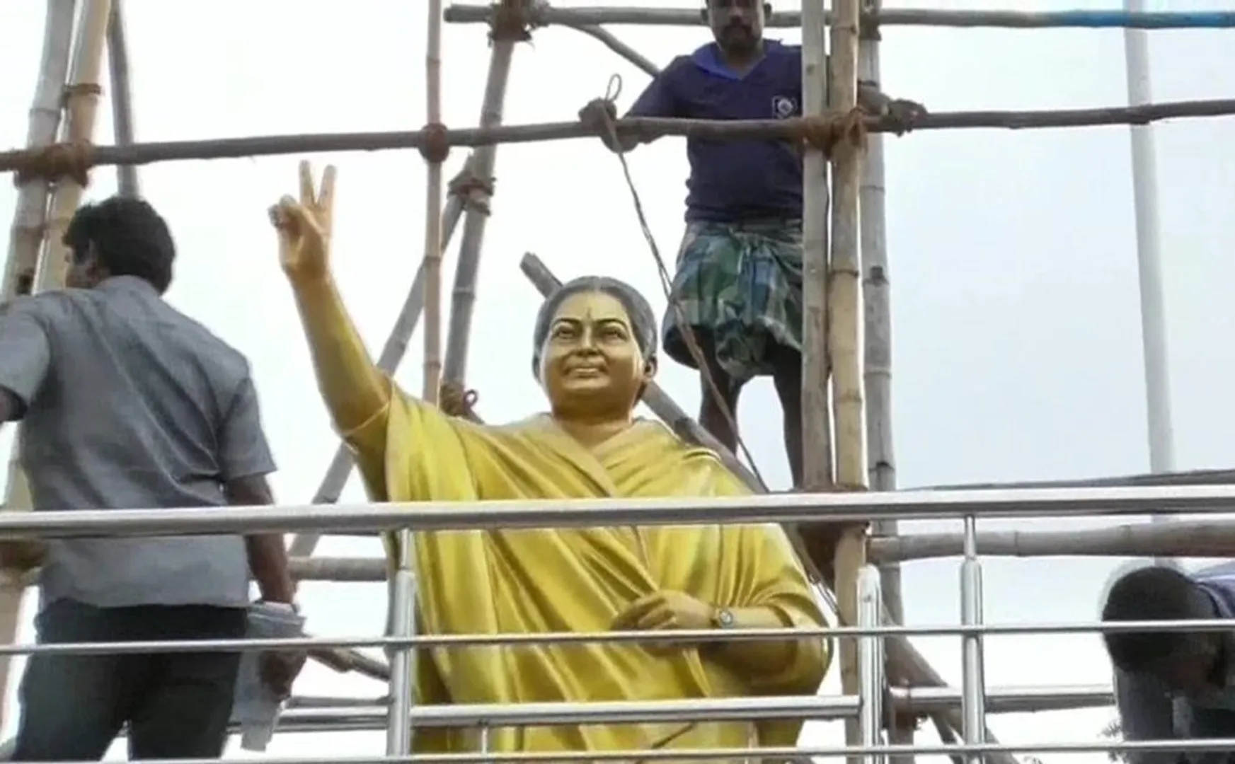 Jayalalithaa statue issue - chennai highcourt Order   