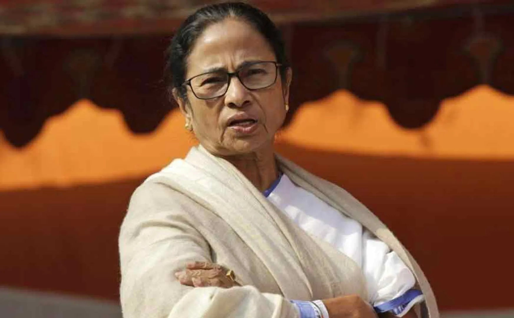 mamata banerjee about delhi ruckus