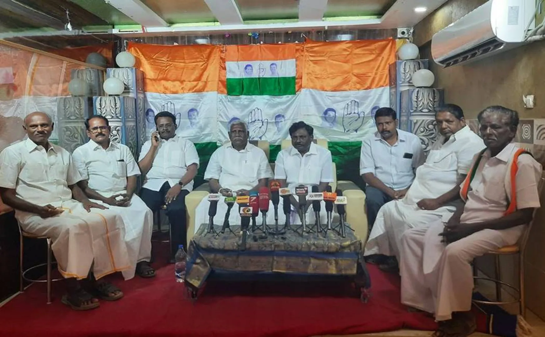 Congress leader KS Alagiri issue - former district leader removal  party 
