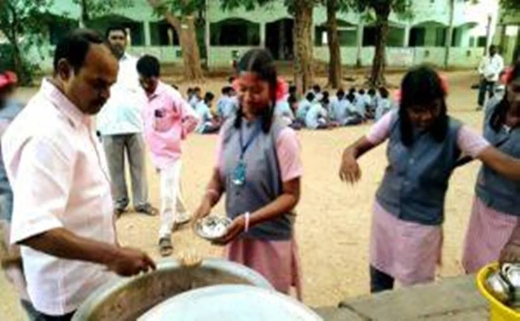Government school conducts special class for students!