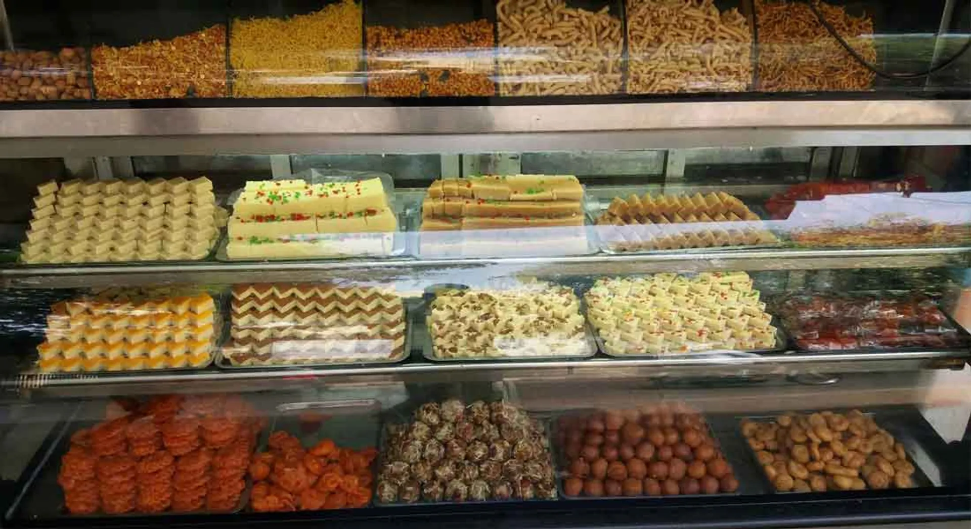 it raid in sweet stall