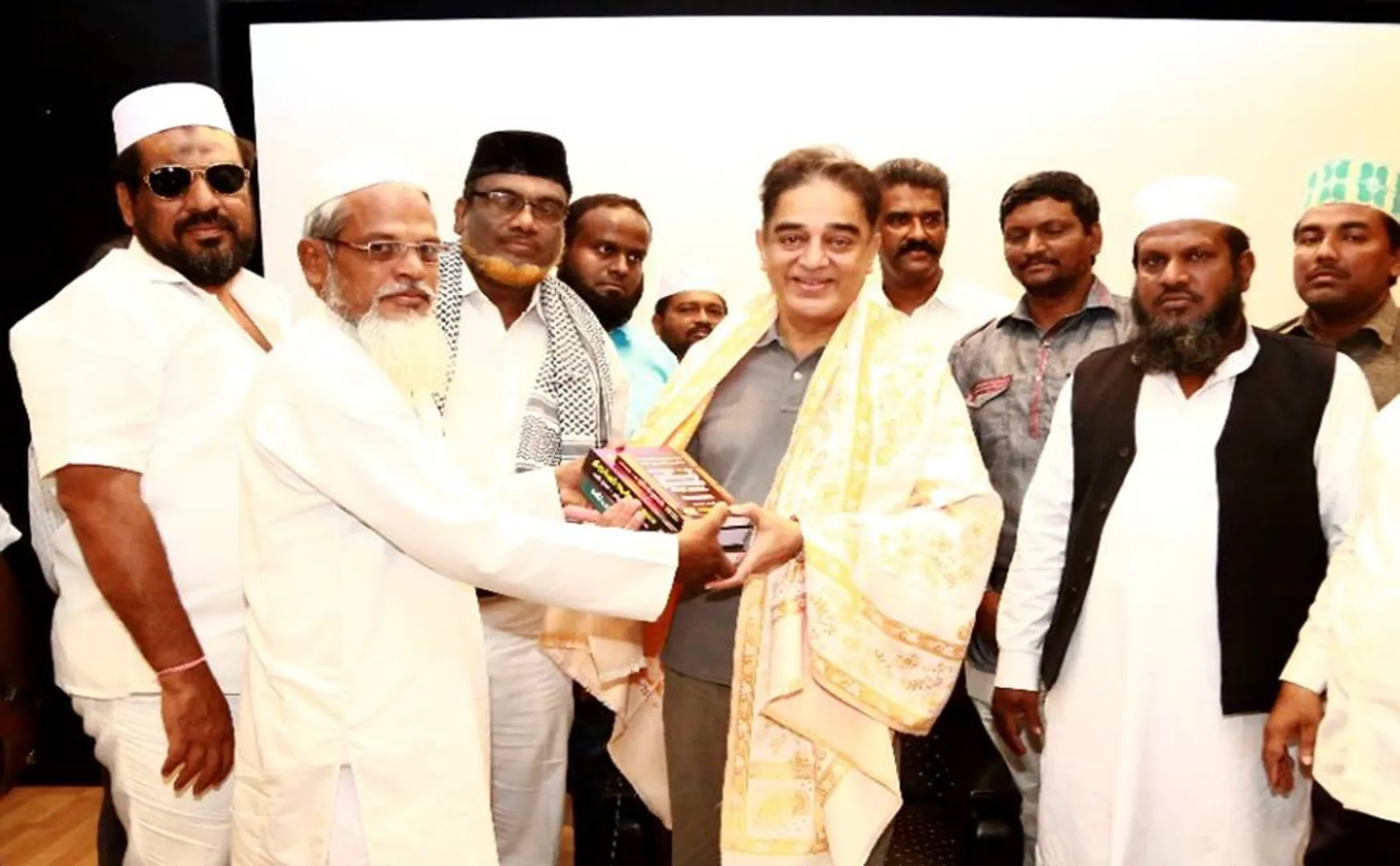 actor kamal - Islamic organizations  