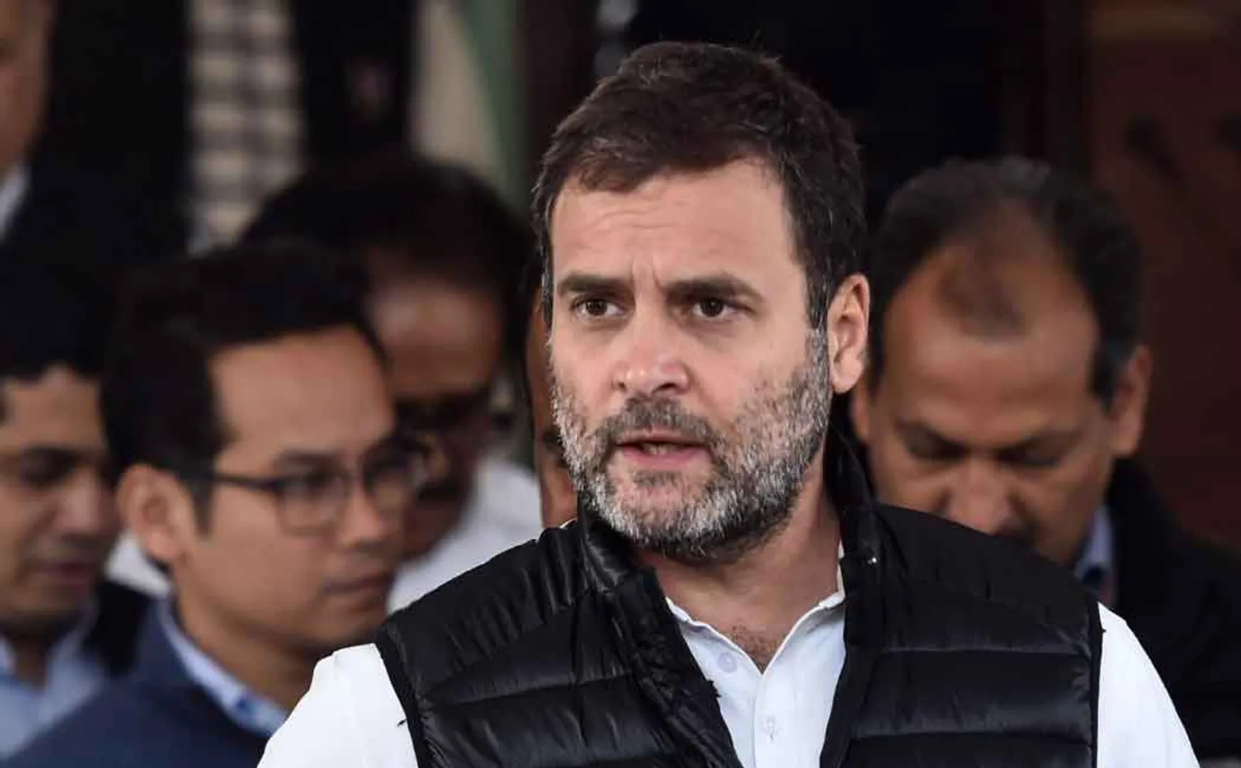 rahul gandhi wants clarity on governments precautions in corona outbreak