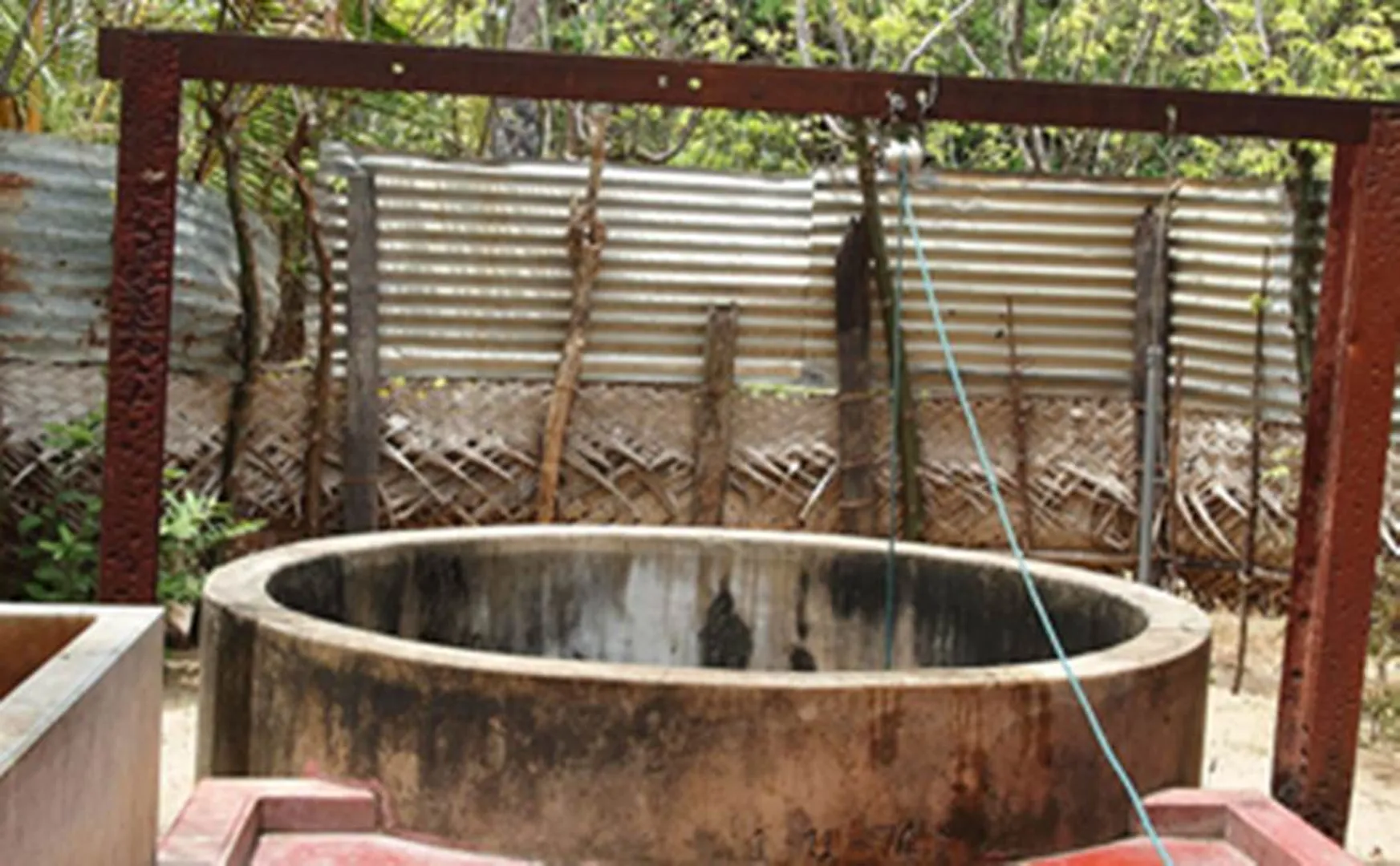 Tiruppattur incident - young man fell into the well
