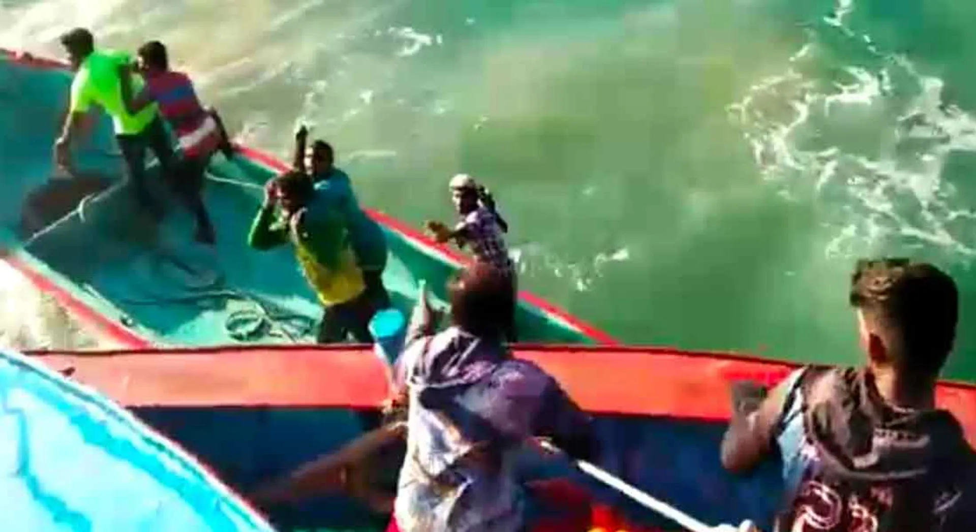  The horrific conflict between fishermen in the Sea