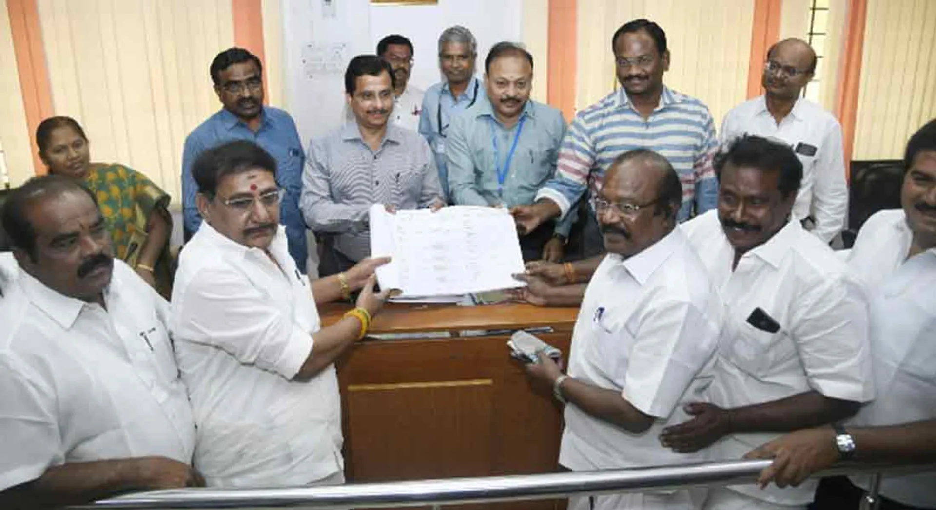  1417 polling stations for Salem district