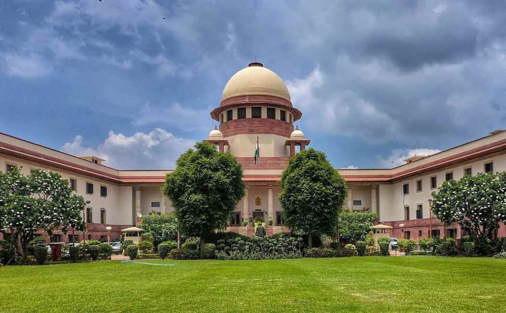 bjp files plea in supreme cout to conduct floor test in madhyapradesh
