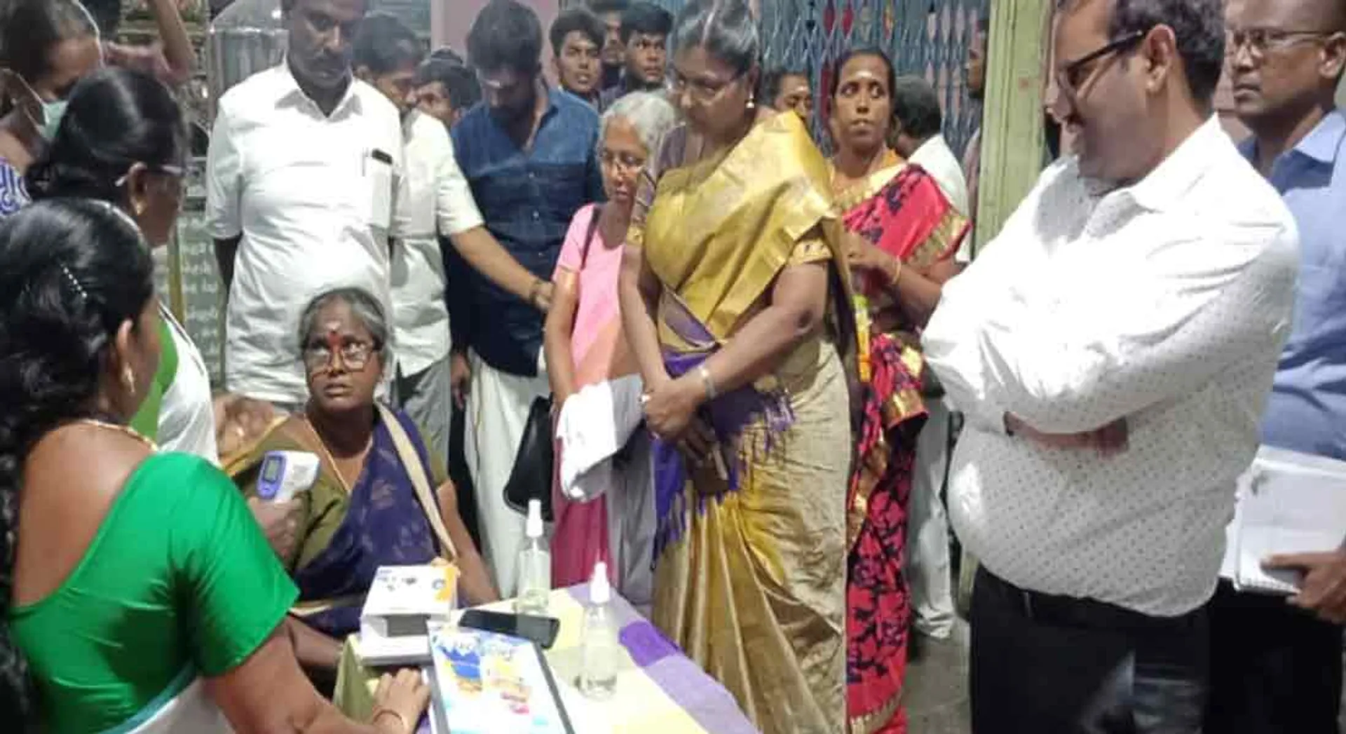  Corona echo .. For Palani pilgrims Decide to provide the mask