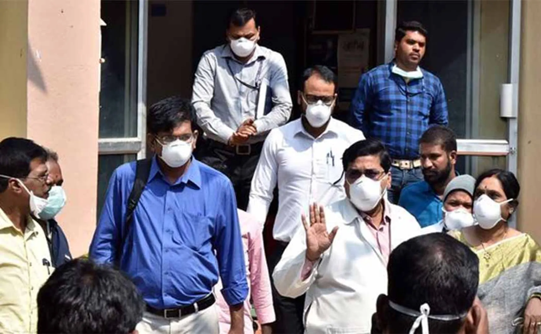 india army coronavirus in ladakh father iran trip back to home 