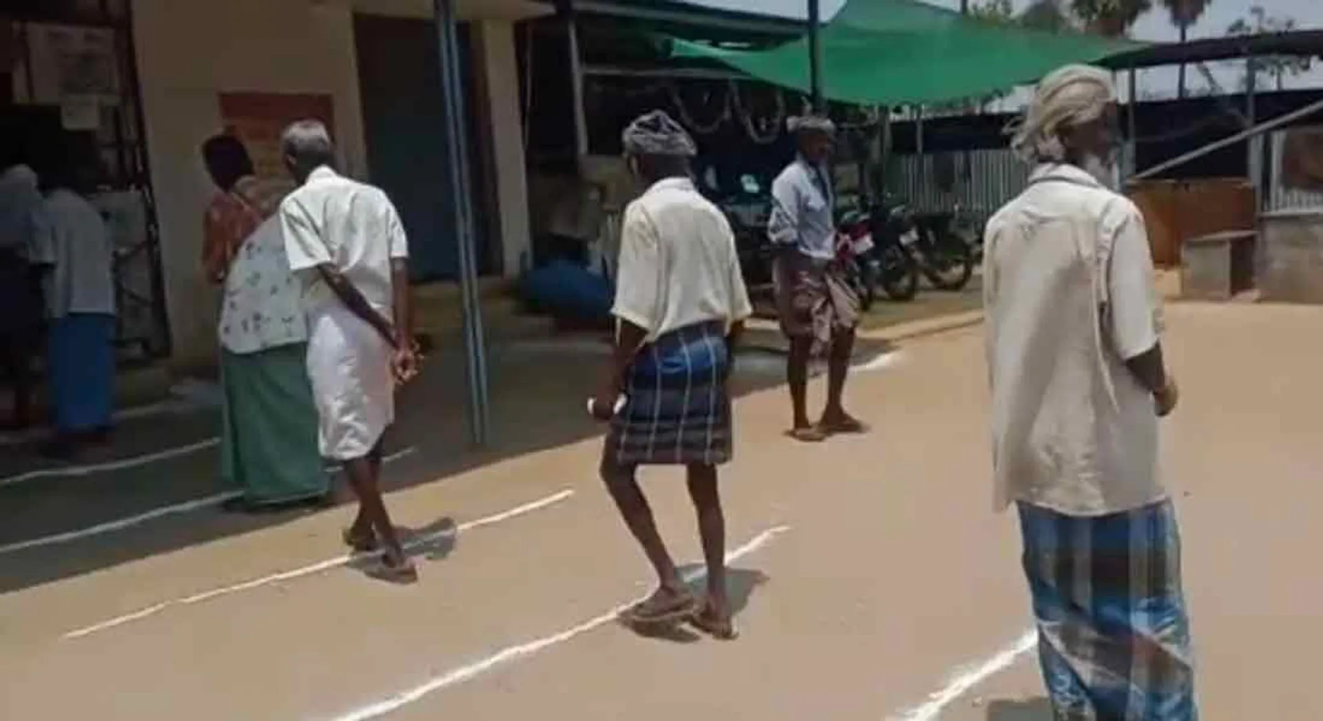 comedy incident in erode tasmac 