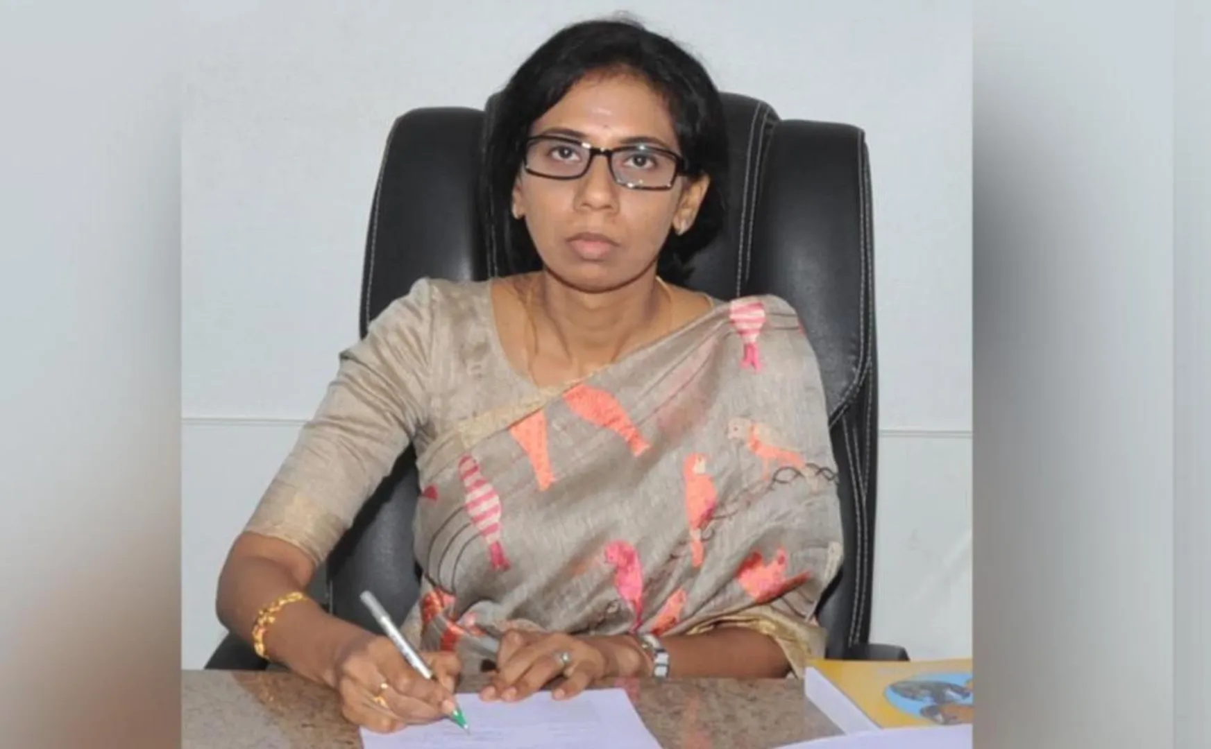 coronavirus students drawing competition pudukottai district collector announced 