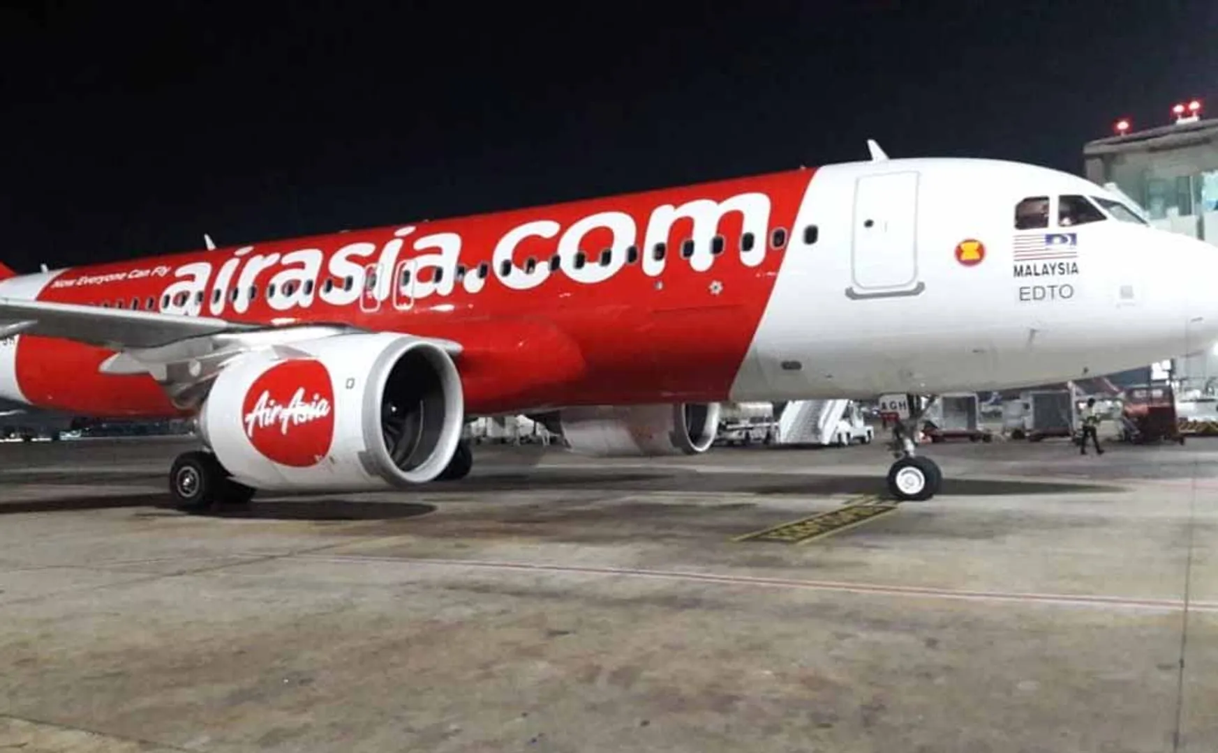 malasiya air asia flight chennai landing 113 passengers 