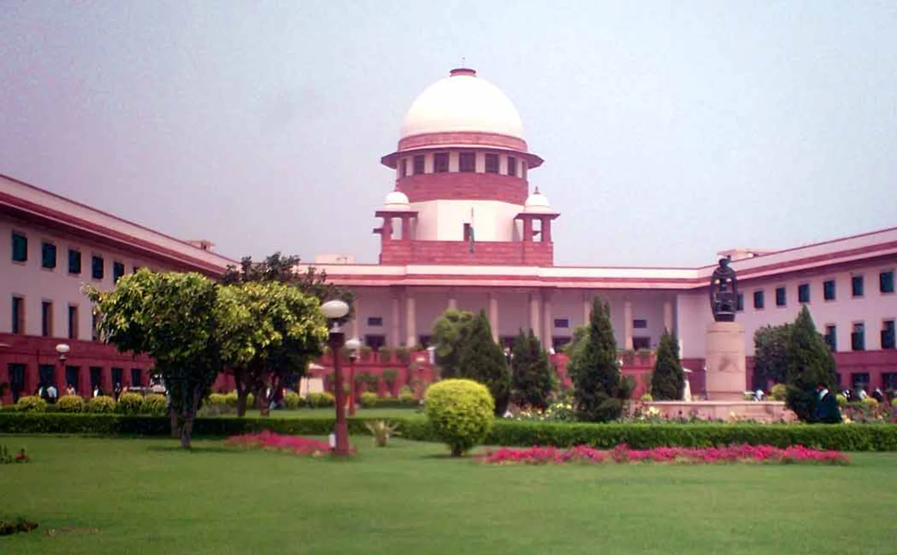 suprme court closed due to lockdown