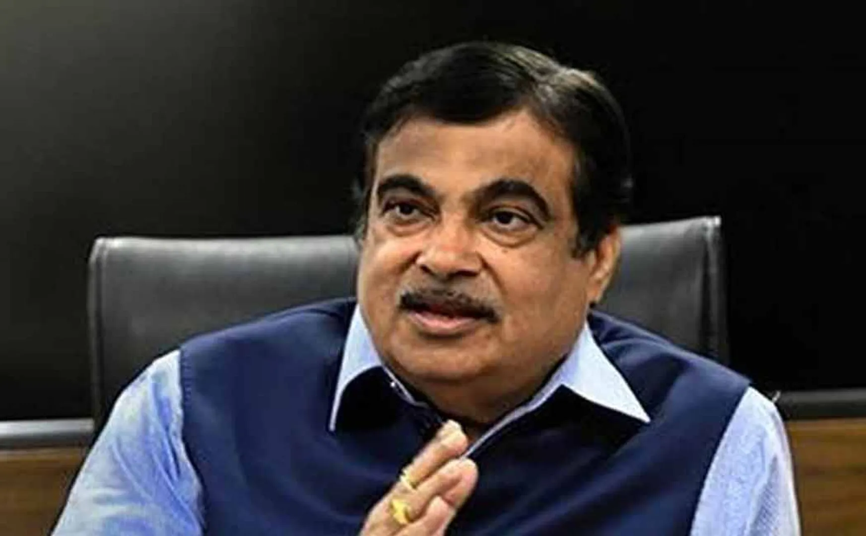 toll charges in natioanal highways temporarily removed 