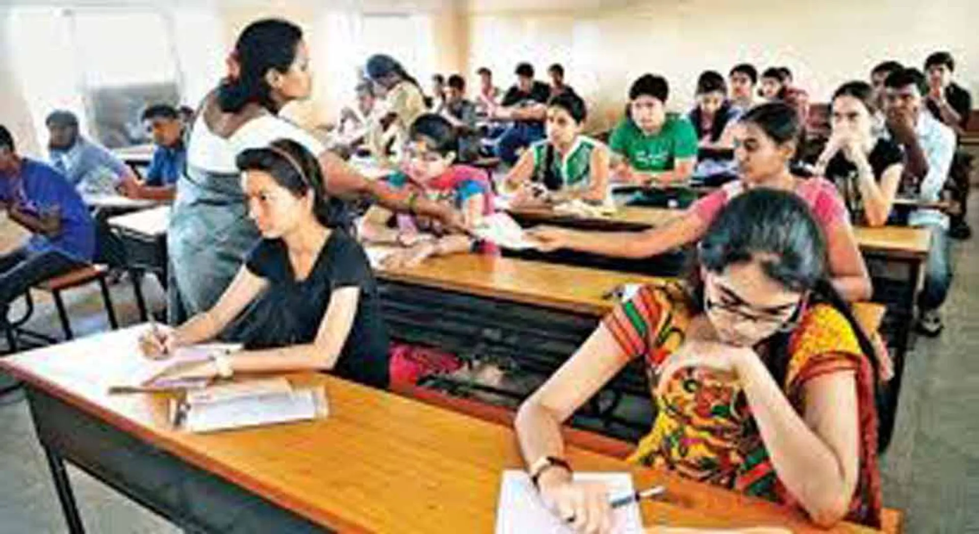  Corona echo ... NEET exam Adjournment