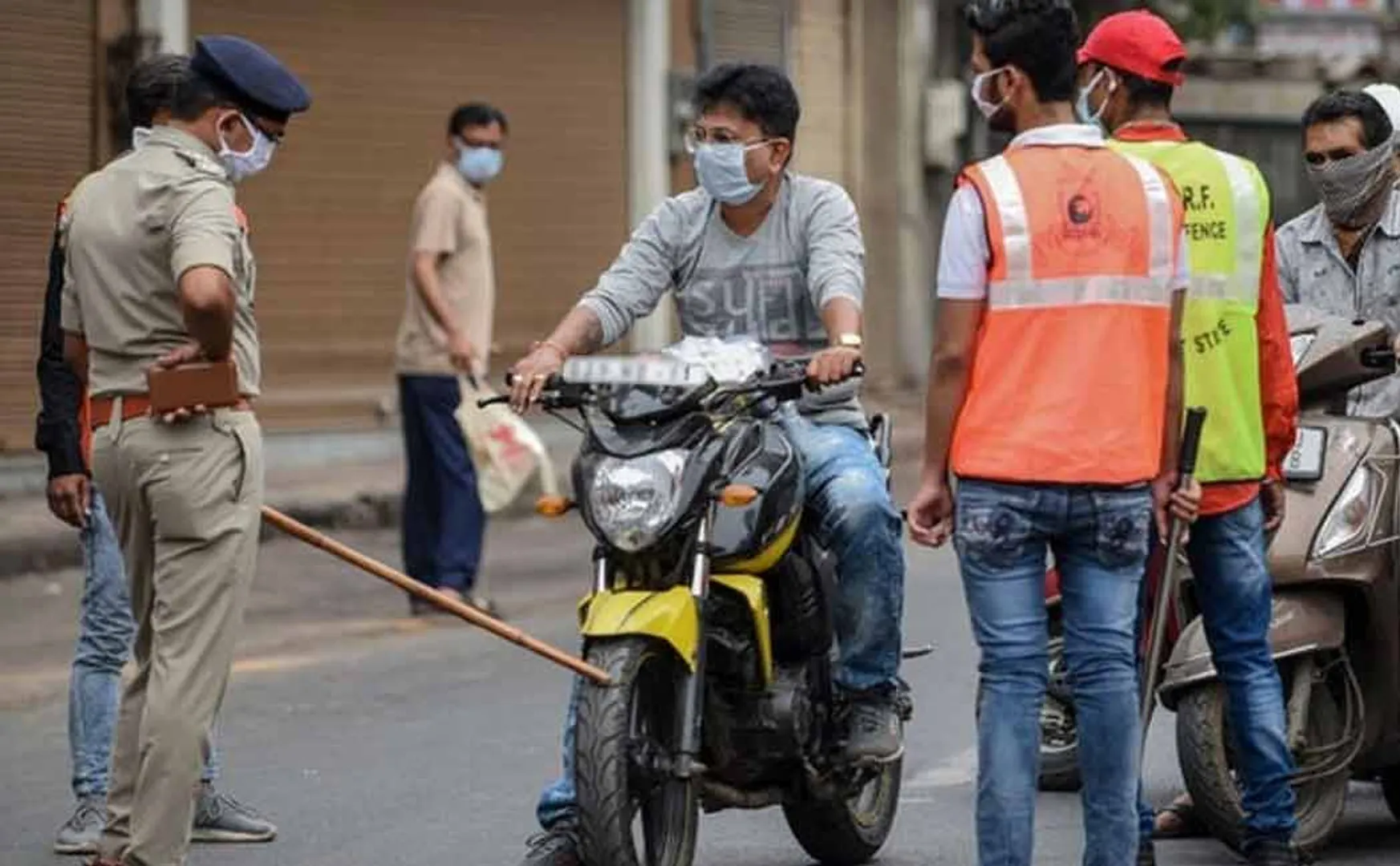bengaluru lockdown police issue