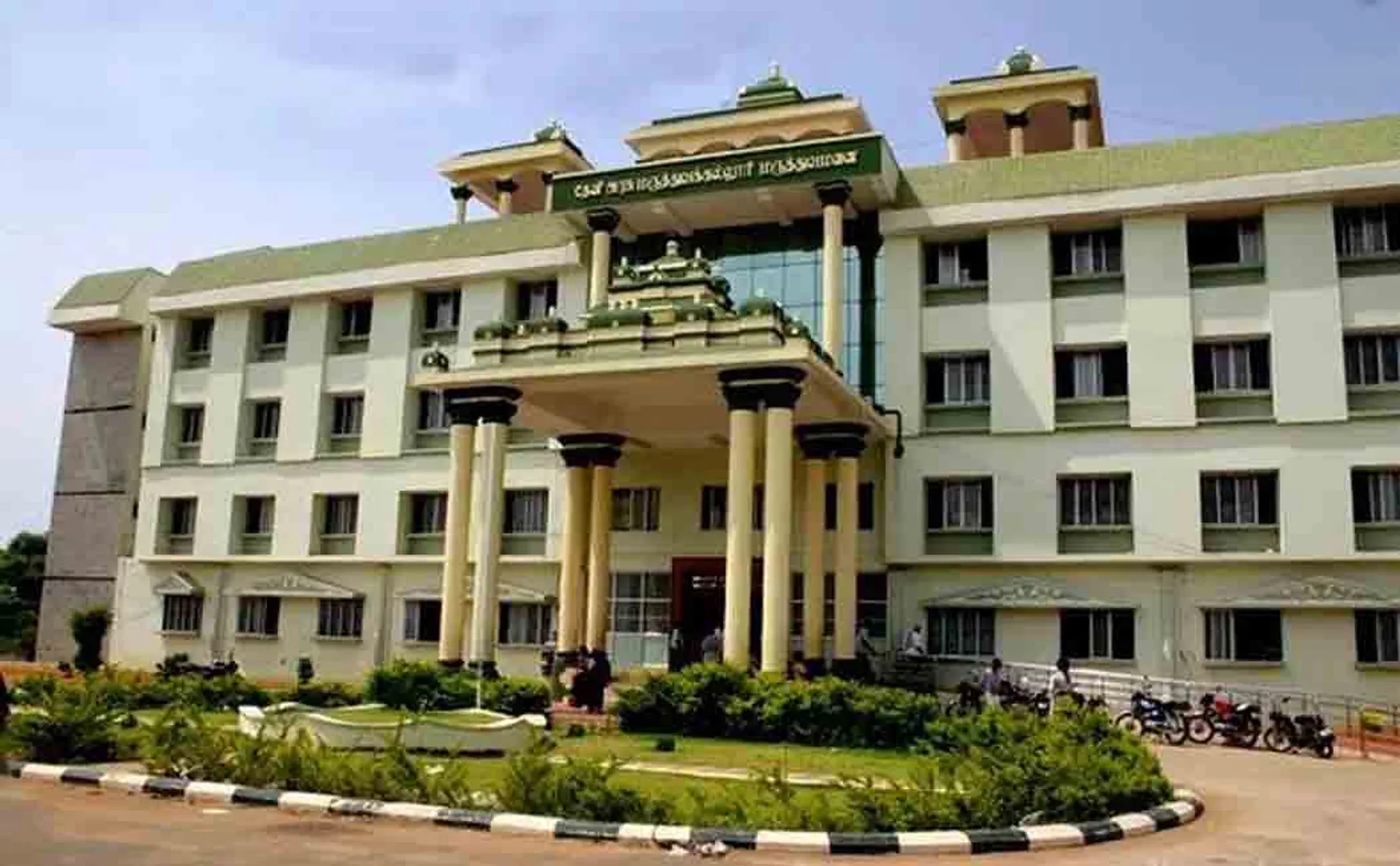 theni person coronavirus government hospital 