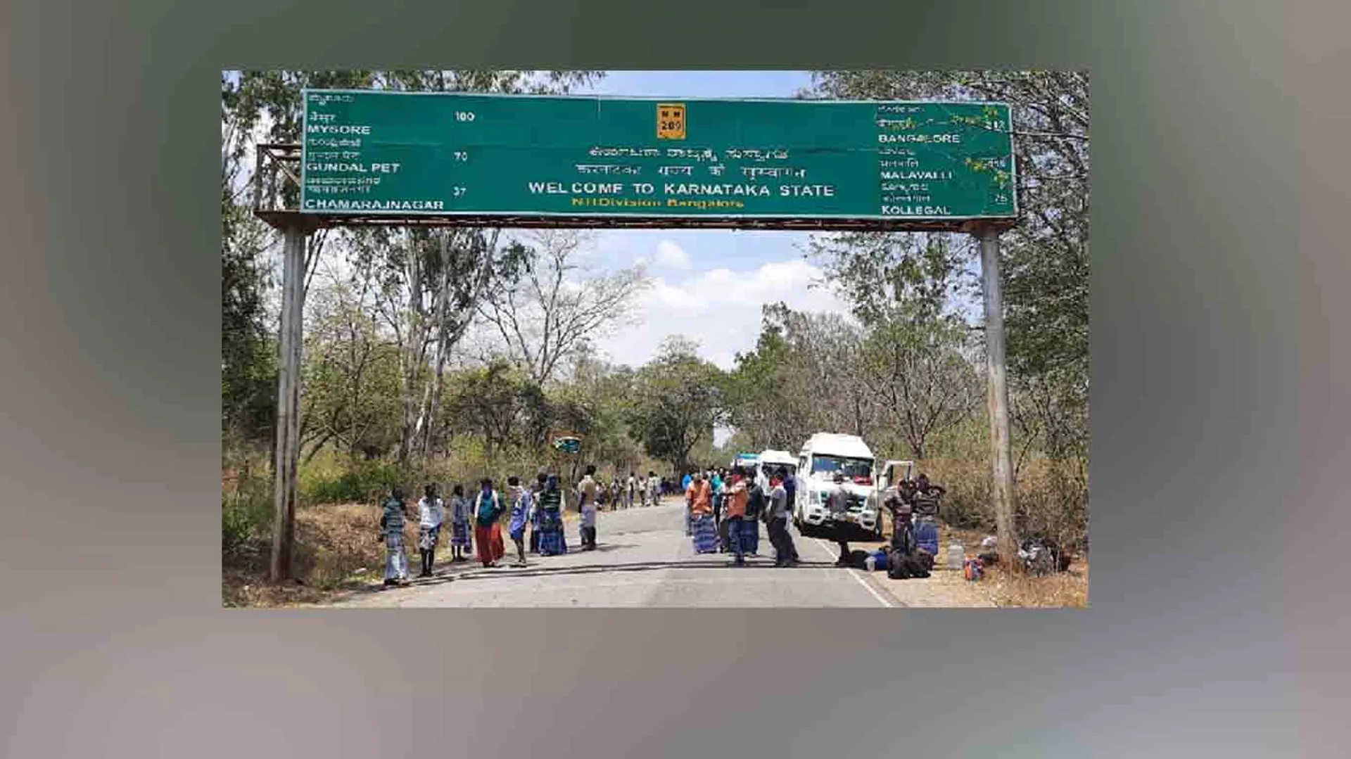 Karnataka border