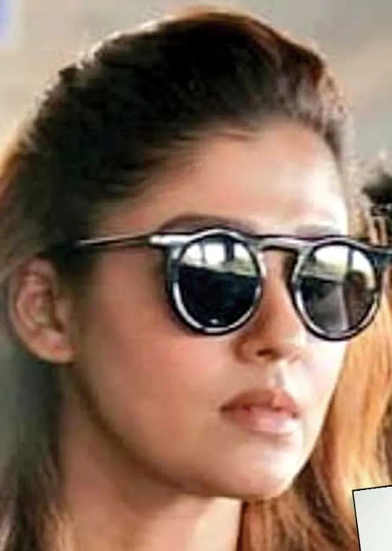 /idhalgal/cinikkuttu/nayantharas-young-villain