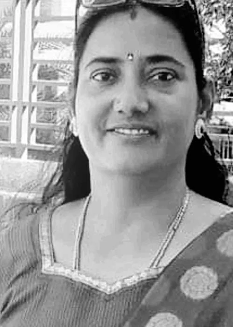 /idhalgal/eniya-utayam/branches-love-selvi-sivagnanam