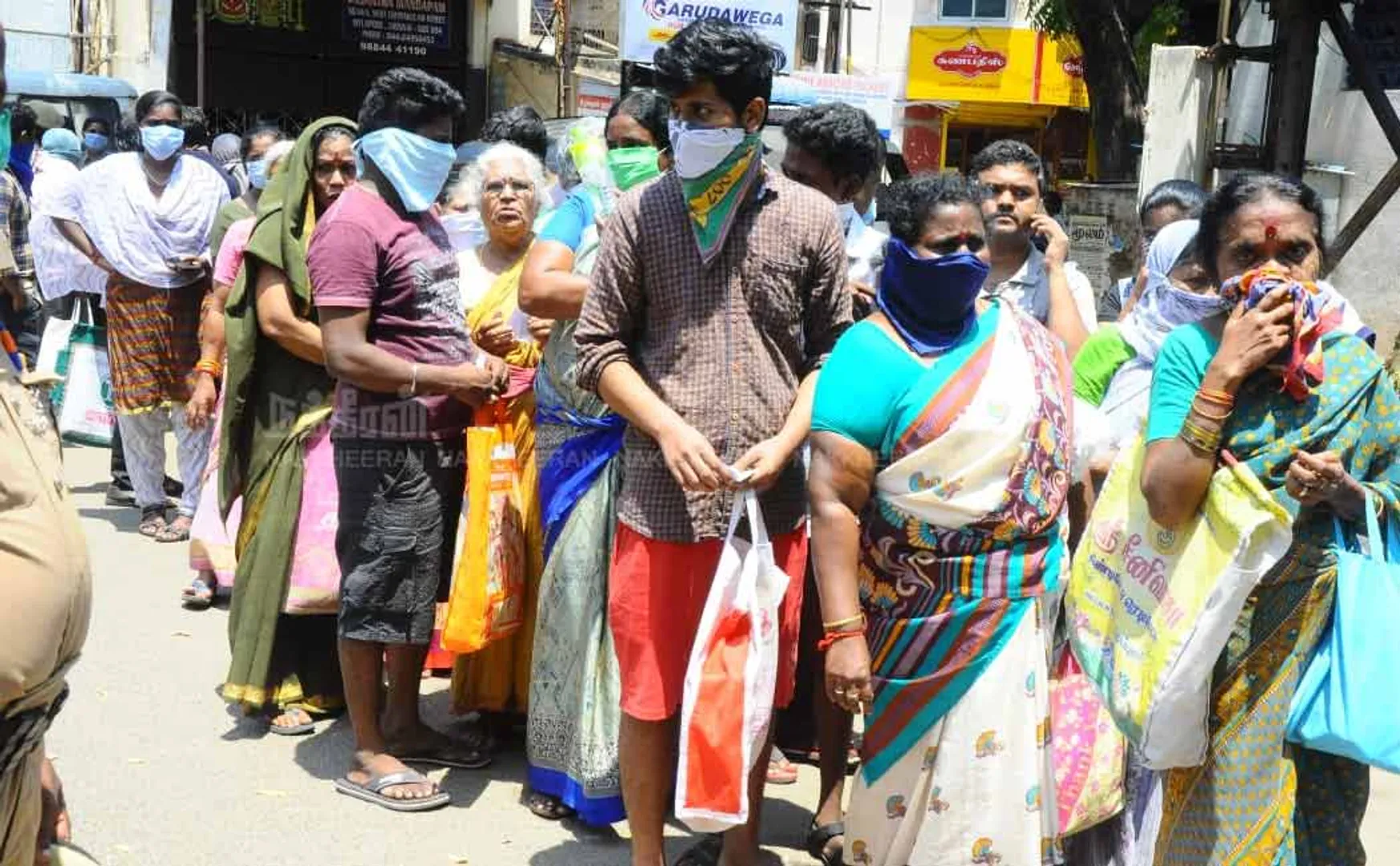 People who stand close to buy free products