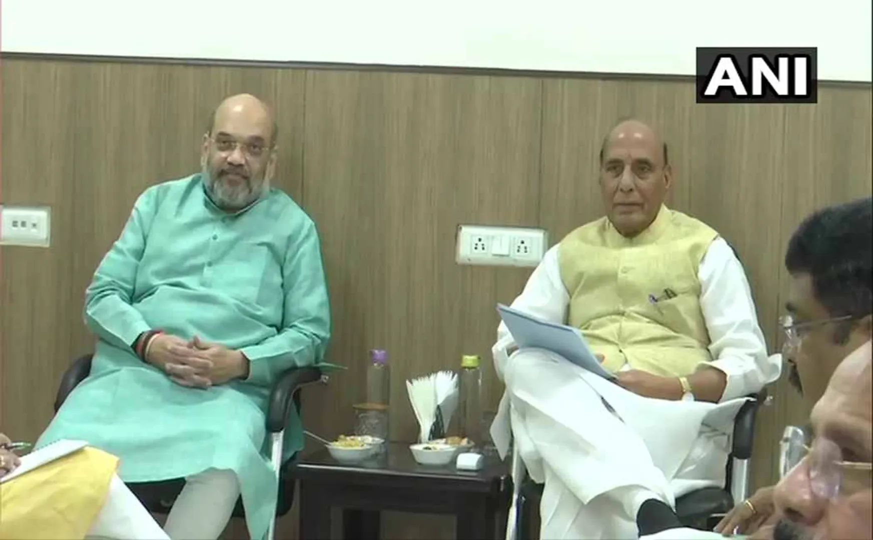 union ministers discussion about coronavirus prevention 