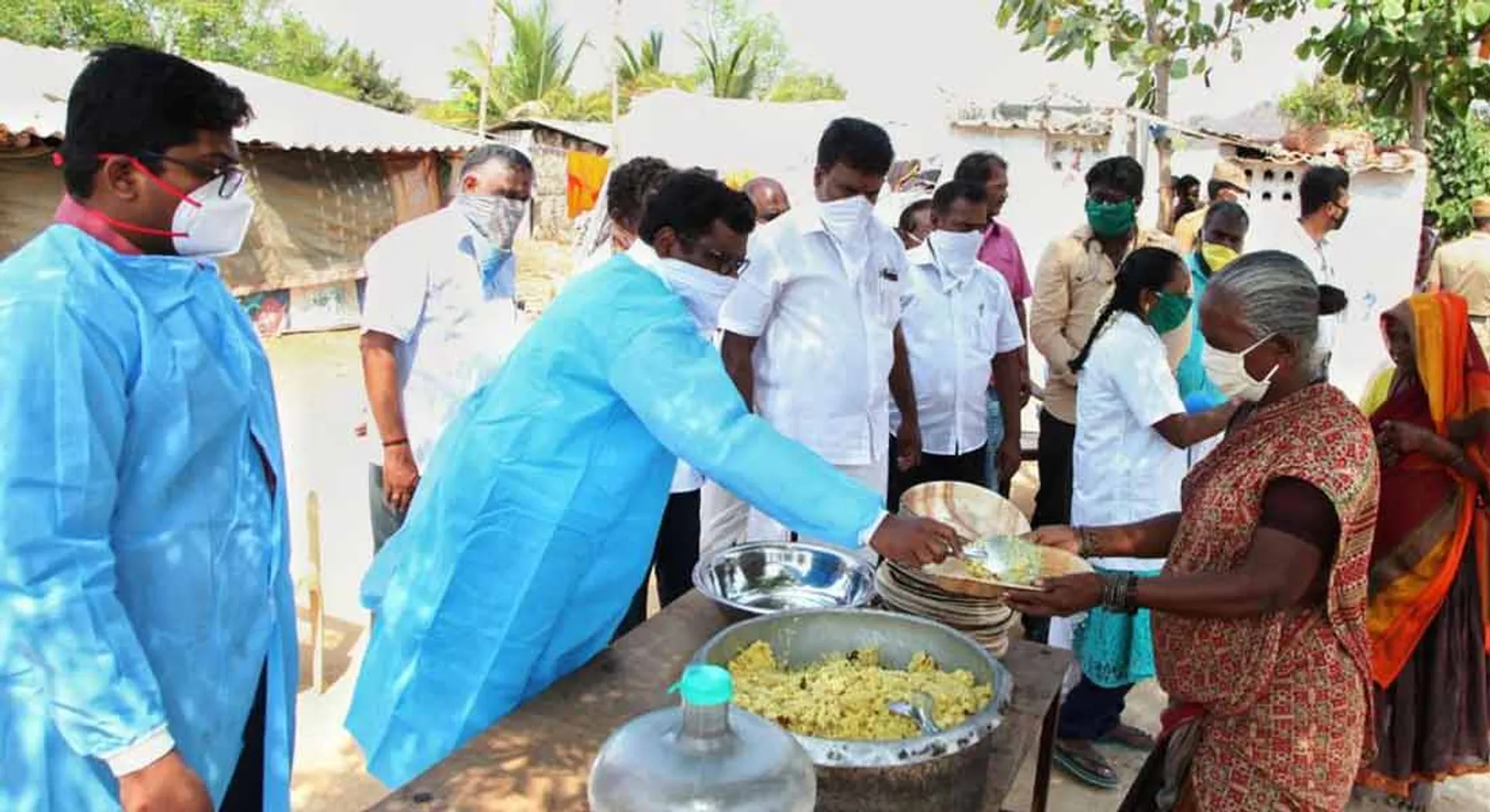  If a single person does not have food, we fly ... - The Collector's special arrangement