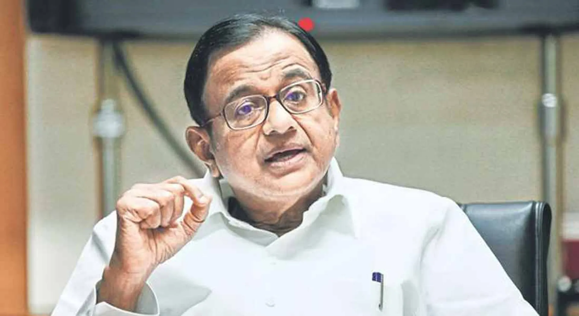 Livelihood of the poor is paralyzed - P Chidambaram