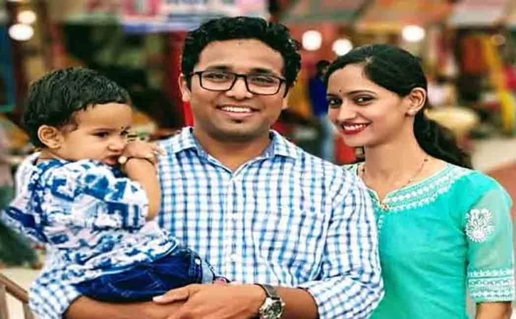 bhopal doctor stays in car to treat corona patients