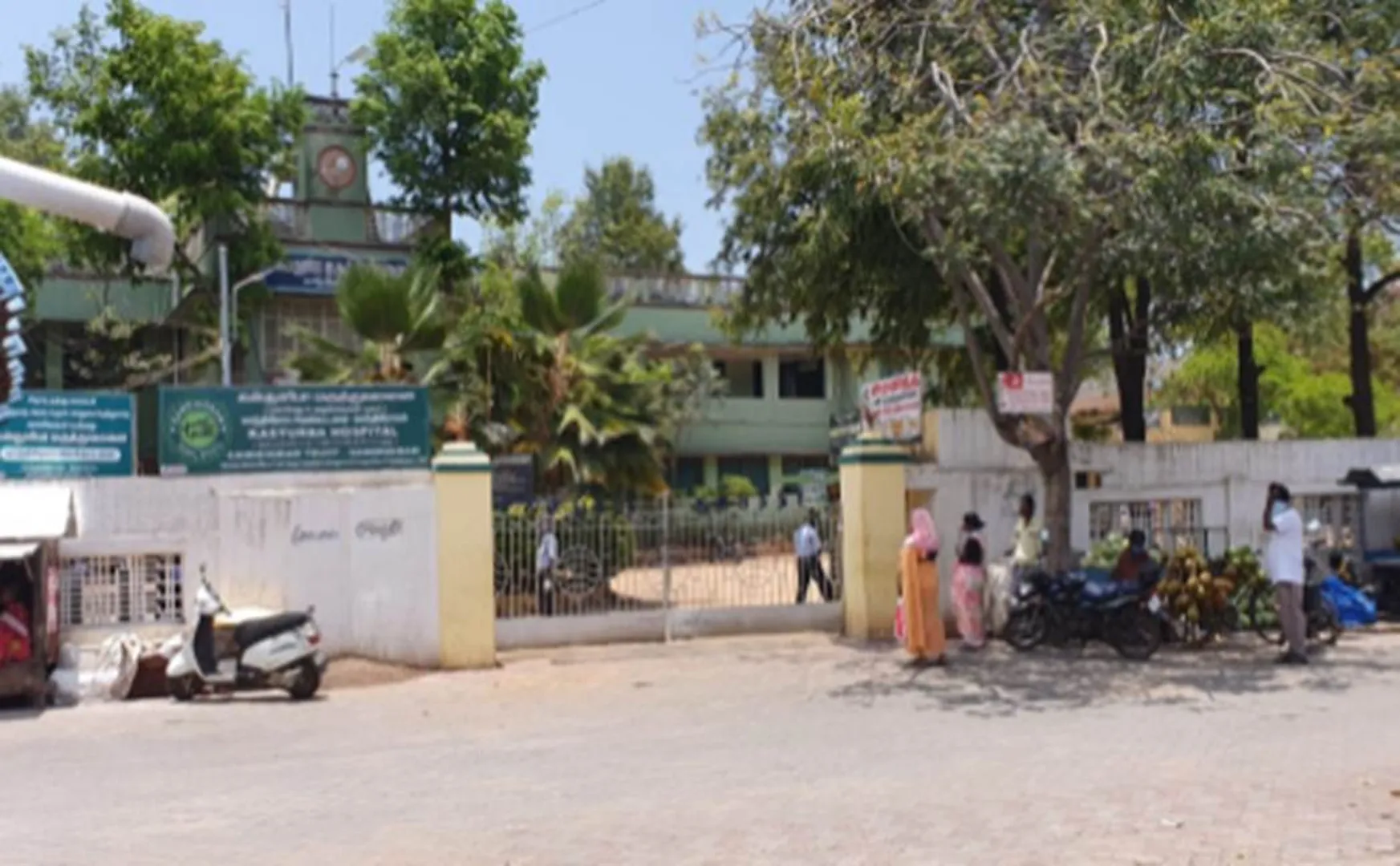  corona virus impact - Private hospital refuses to  childbirth - Collector Inquiry