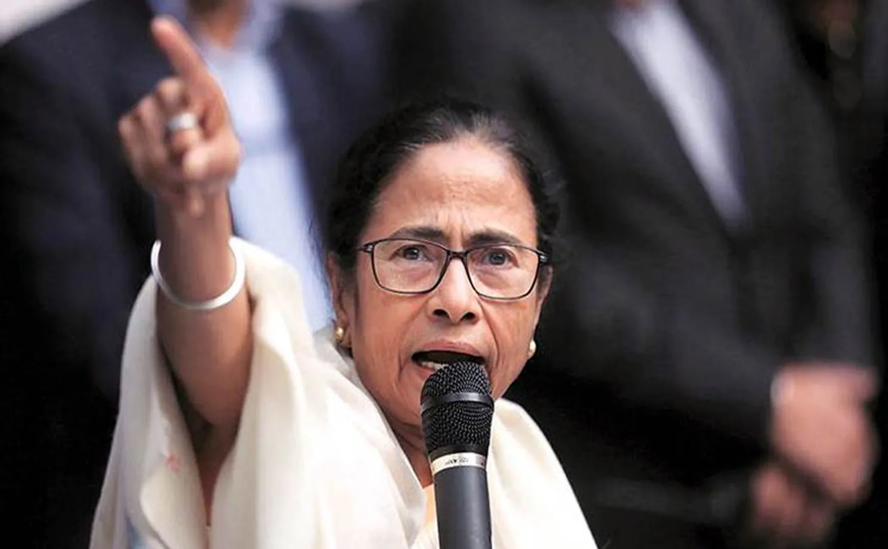  mamata banerjee Condemned BJP 